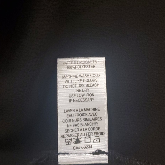 Black 1. State blouse with off-white trim - Picture 12 of 13